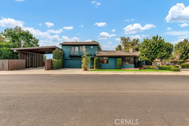 Detail Gallery Image 4 of 43 For 798 N Pepper St, Woodlake,  CA 93286 - 4 Beds | 3/1 Baths