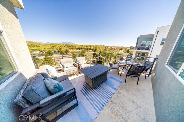 Detail Gallery Image 27 of 31 For 151 Sash, Irvine,  CA 92618 - 4 Beds | 3/1 Baths