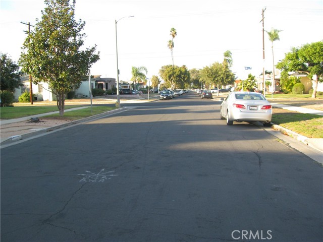 Image 2 for 7818 Dalton Ave, Los Angeles, CA 90047