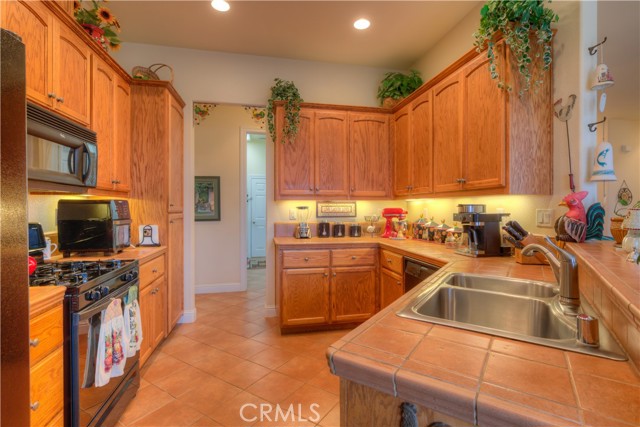 Detail Gallery Image 13 of 34 For 5208 Gold Spring Ct, Oroville,  CA 95966 - 3 Beds | 2 Baths