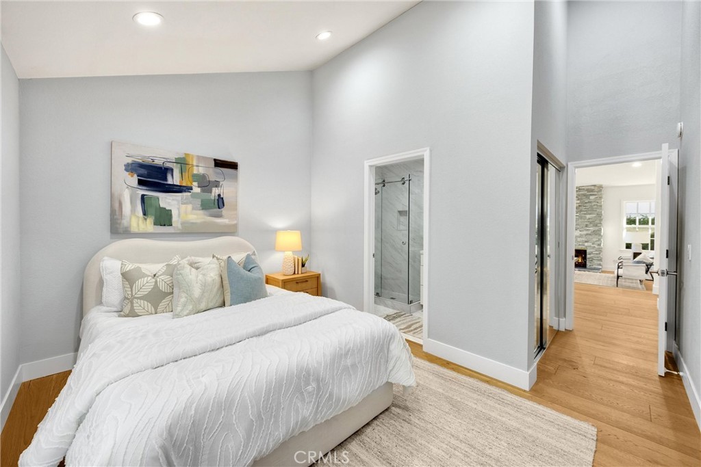 MLS #OC25175333 img 22