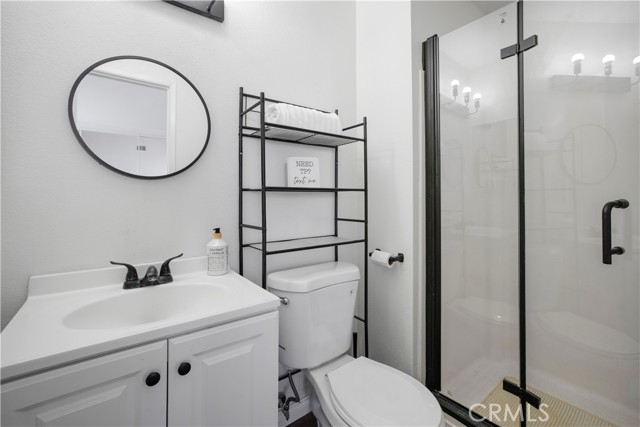 Detail Gallery Image 8 of 26 For 2970 C S Greenville St, Santa Ana,  CA 92704 - 3 Beds | 2/1 Baths