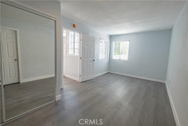 17196 Barbee St., Fontana CA: https://media.crmls.org/medias/bcf34c84-fd2c-472e-9621-30b9ccce99f5.jpg