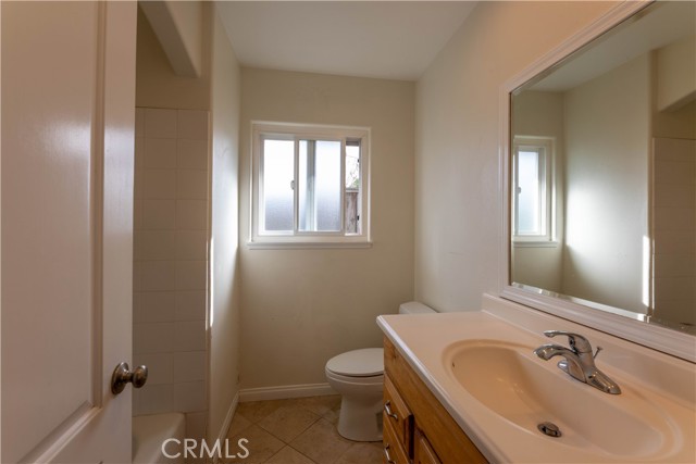 Detail Gallery Image 32 of 48 For 22042 Catalina Cir, Huntington Beach,  CA 92646 - 4 Beds | 2 Baths