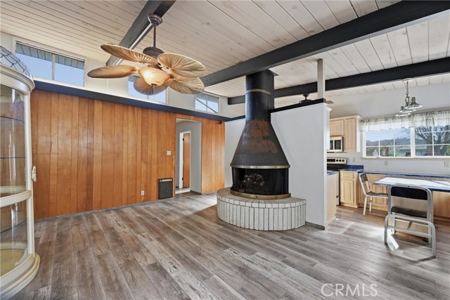 Detail Gallery Image 5 of 39 For 12762 Shoreview Dr, Clearlake Oaks,  CA 95423 - 2 Beds | 2 Baths