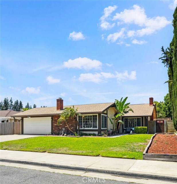 2972 Quebec Drive, Riverside CA: https://media.crmls.org/medias/bcf4dc17-4c7c-4fe4-986b-3501e50d1bac.jpg