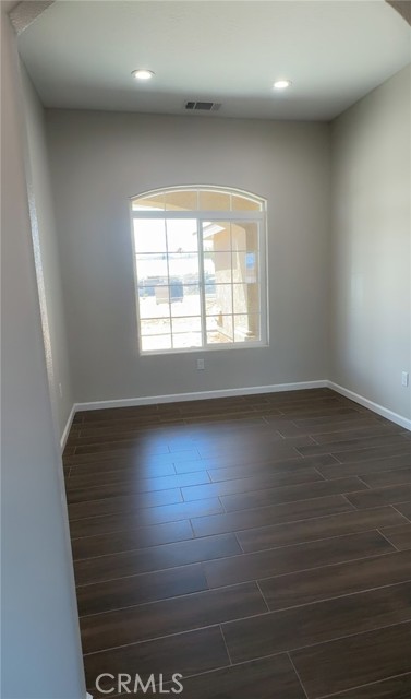 Detail Gallery Image 18 of 34 For 17995 Seaforth St, Hesperia,  CA 92345 - 4 Beds | 2/1 Baths