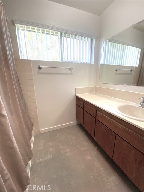 Detail Gallery Image 31 of 46 For 1582 Mitchell, Tustin,  CA 92780 - 2 Beds | 2/1 Baths