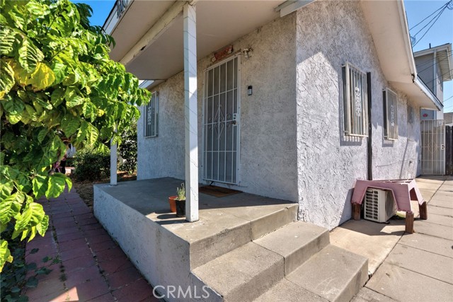 1100 S ETHEL Avenue, Alhambra CA: https://media.crmls.org/medias/bcf69834-57f3-4218-9f65-f6008eb6f405.jpg