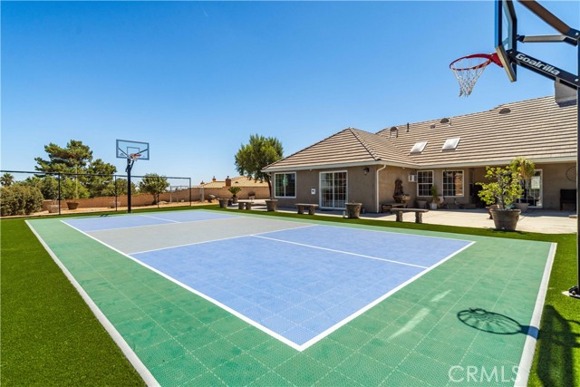 Detail Gallery Image 38 of 48 For 6151 Hickory St, Palmdale,  CA 93551 - 4 Beds | 2 Baths