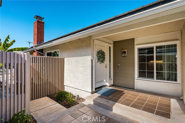 Detail Gallery Image 2 of 45 For 6 Whitecloud, Irvine,  CA 92614 - 3 Beds | 2 Baths