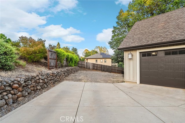 Image 70 of 75 For 133 Valley Ridge Drive