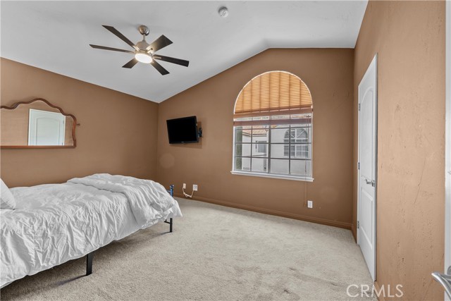 Detail Gallery Image 23 of 29 For 22371 Mission Cir, Chatsworth,  CA 91311 - 3 Beds | 2/1 Baths