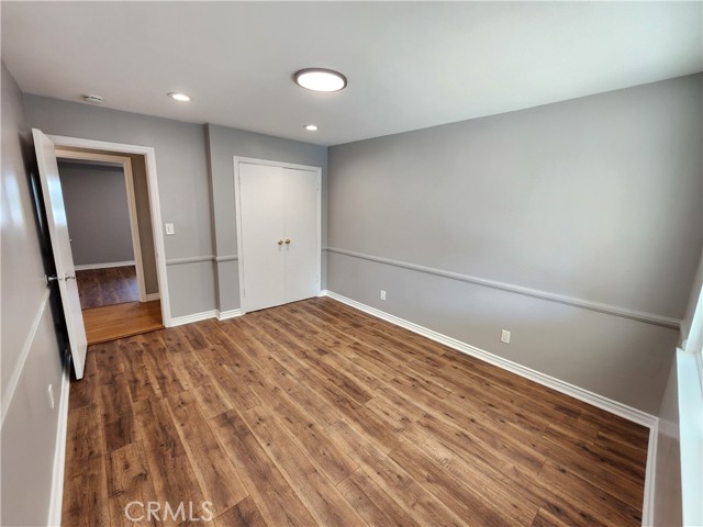 Detail Gallery Image 18 of 34 For 22240 Burton, Canoga Park,  CA 91304 - 4 Beds | 3 Baths