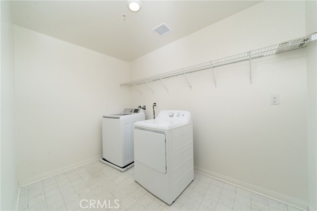 Detail Gallery Image 23 of 29 For 21145 Sutter Creek Ct, Riverside,  CA 92507 - 5 Beds | 4 Baths