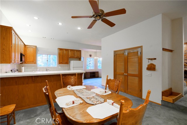 27381 Cottonwood Lane, Lake Arrowhead, CA 92317