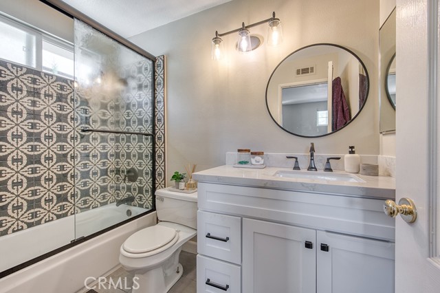 Detail Gallery Image 3 of 7 For 12 Dornoch Way, Coto de Caza,  CA 92679 - 3 Beds | 3 Baths