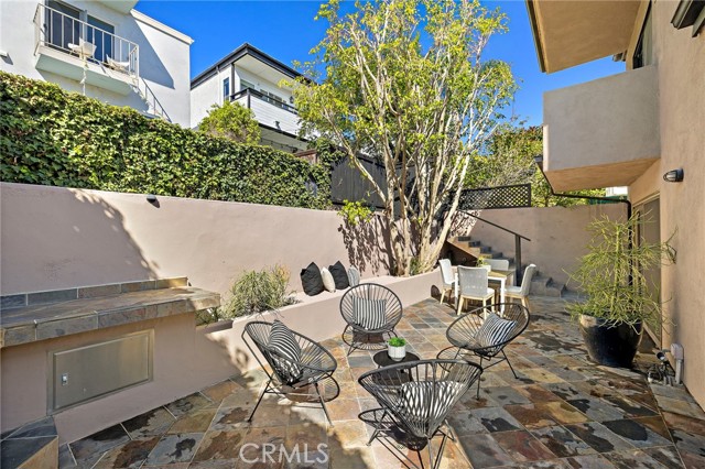 Detail Gallery Image 13 of 41 For 923 Balboa Avenue, Laguna Beach,  CA 92651 - 3 Beds | 2/1 Baths