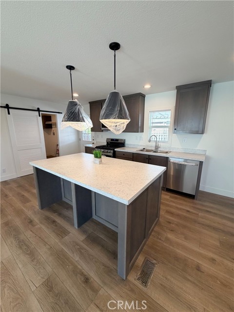 Detail Gallery Image 6 of 19 For 16860 Slover Ave #67,  Fontana,  CA 92337 - 3 Beds | 2 Baths