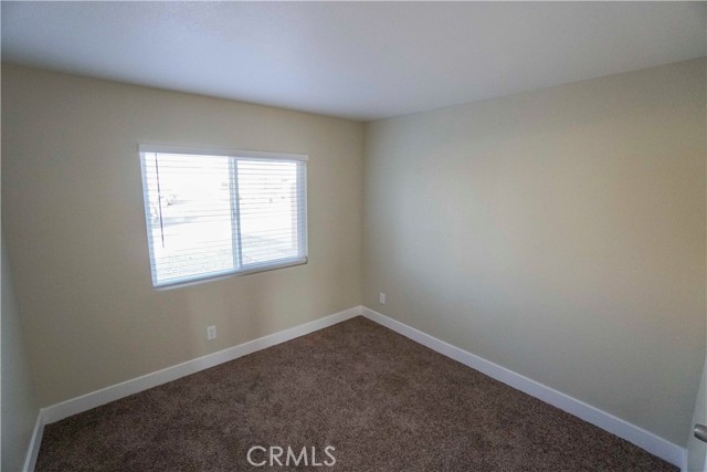 Detail Gallery Image 10 of 14 For 17735 Carson Cir, Adelanto,  CA 92301 - 3 Beds | 1 Baths