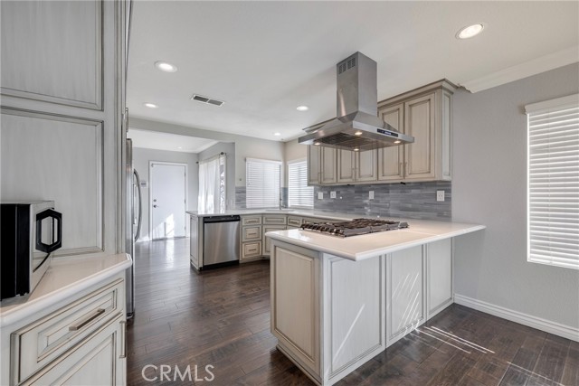 Detail Gallery Image 8 of 33 For 5963 Meadowood Ct, Chino Hills,  CA 91709 - 3 Beds | 2/1 Baths