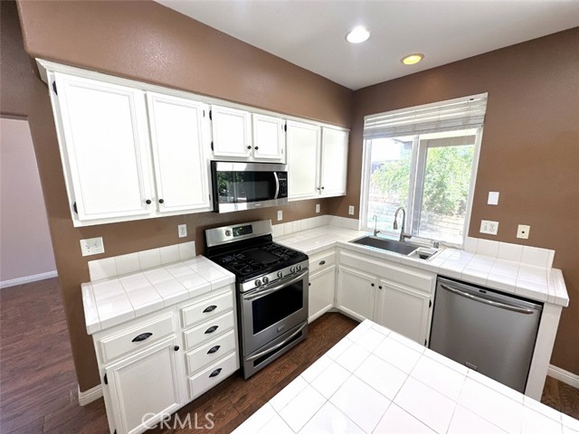 Detail Gallery Image 30 of 60 For 29848 Peacock Mountain Dr, Menifee,  CA 92584 - 5 Beds | 3 Baths