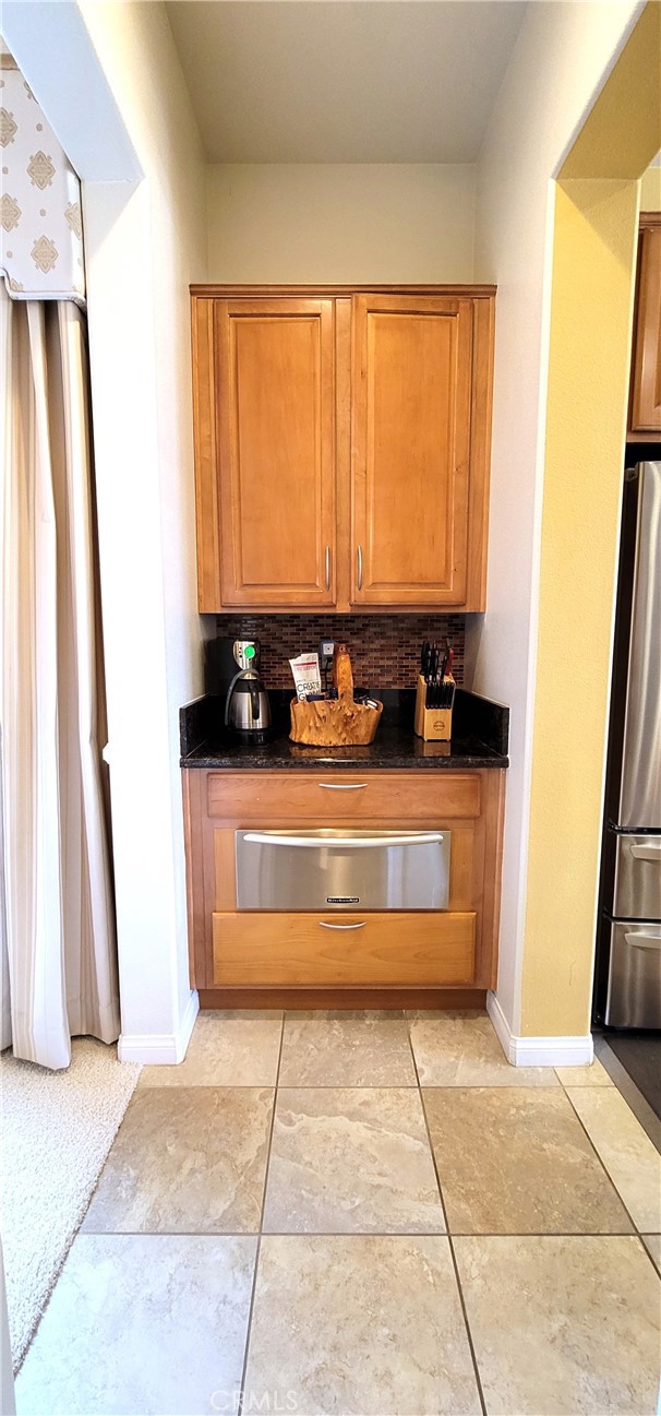 Detail Gallery Image 15 of 68 For 923 Union, Cherry Valley,  CA 92223 - 4 Beds | 3/1 Baths