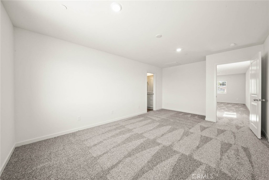 MLS #SW25067303 image #1