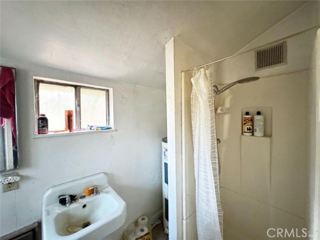 Image 39 of 65 For 8411 Highway 175