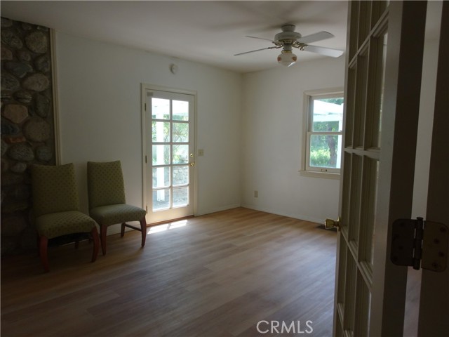 2952 Mill Creek Road, Mentone CA: https://media.crmls.org/medias/bcfcb975-7007-49dc-8f13-690df357952e.jpg