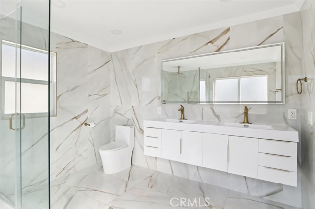 Detail Gallery Image 42 of 69 For 7659 Coldwater Canyon Ct, North Hollywood,  CA 91605 - 4 Beds | 5 Baths