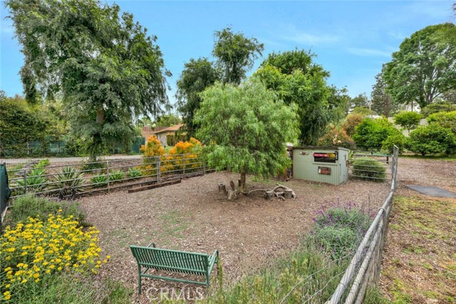 Detail Gallery Image 23 of 28 For 508 Green Acre Dr, Fullerton,  CA 92835 - 4 Beds | 2/1 Baths