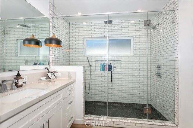 Detail Gallery Image 9 of 15 For 5629 Natick, Sherman Oaks,  CA 91411 - 3 Beds | 2 Baths