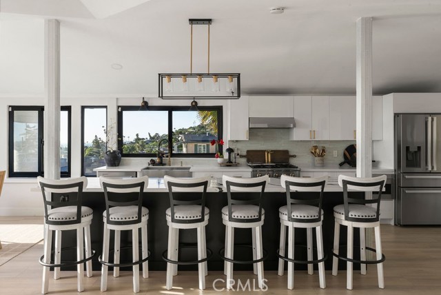 Detail Gallery Image 10 of 51 For 126 Avenida Trieste, San Clemente,  CA 92672 - 4 Beds | 4/1 Baths