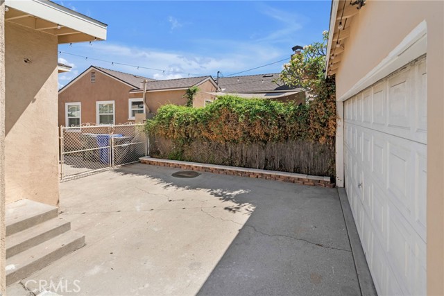 8545 Parrot Avenue, Downey, California 90240, 3 Bedrooms Bedrooms, ,1 BathroomBathrooms,Single Family Residence,For Sale,Parrot Avenue,DW24122291