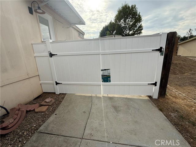 Detail Gallery Image 5 of 48 For 1750 W Citracado #152,  Escondido,  CA 92029 - 4 Beds | 2/1 Baths