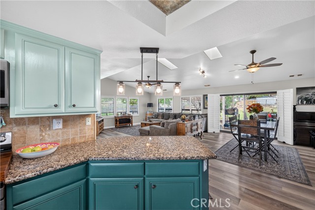 Detail Gallery Image 10 of 75 For 9902 Avenida Miravilla, Cherry Valley,  CA 92223 - 4 Beds | 2 Baths