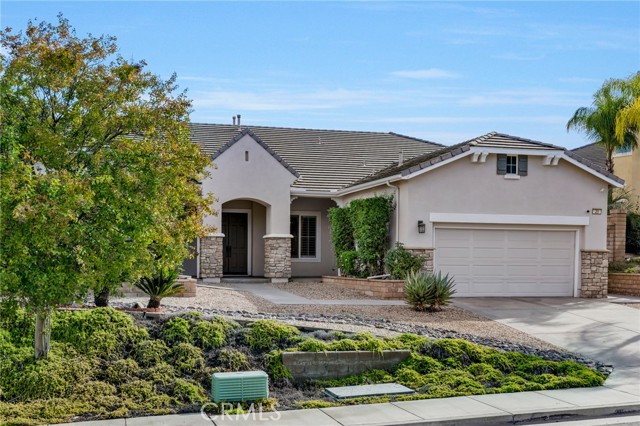 Detail Gallery Image 5 of 43 For 23 Volta Del Tintori, Lake Elsinore,  CA 92532 - 5 Beds | 3 Baths