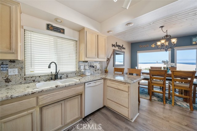 Detail Gallery Image 24 of 63 For 1652 Strand Way, Oceano,  CA 93445 - 4 Beds | 4/1 Baths