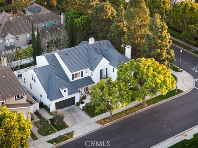 Detail Gallery Image 23 of 28 For 34 Montgomery, Newport Beach,  CA 92660 - 5 Beds | 4/1 Baths