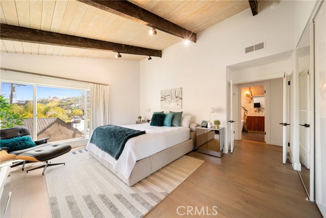 2522 Zorada Drive, Los Angeles CA: https://media.crmls.org/medias/bcff8a4b-b45b-43cc-9a47-5766ef845a3d.jpg