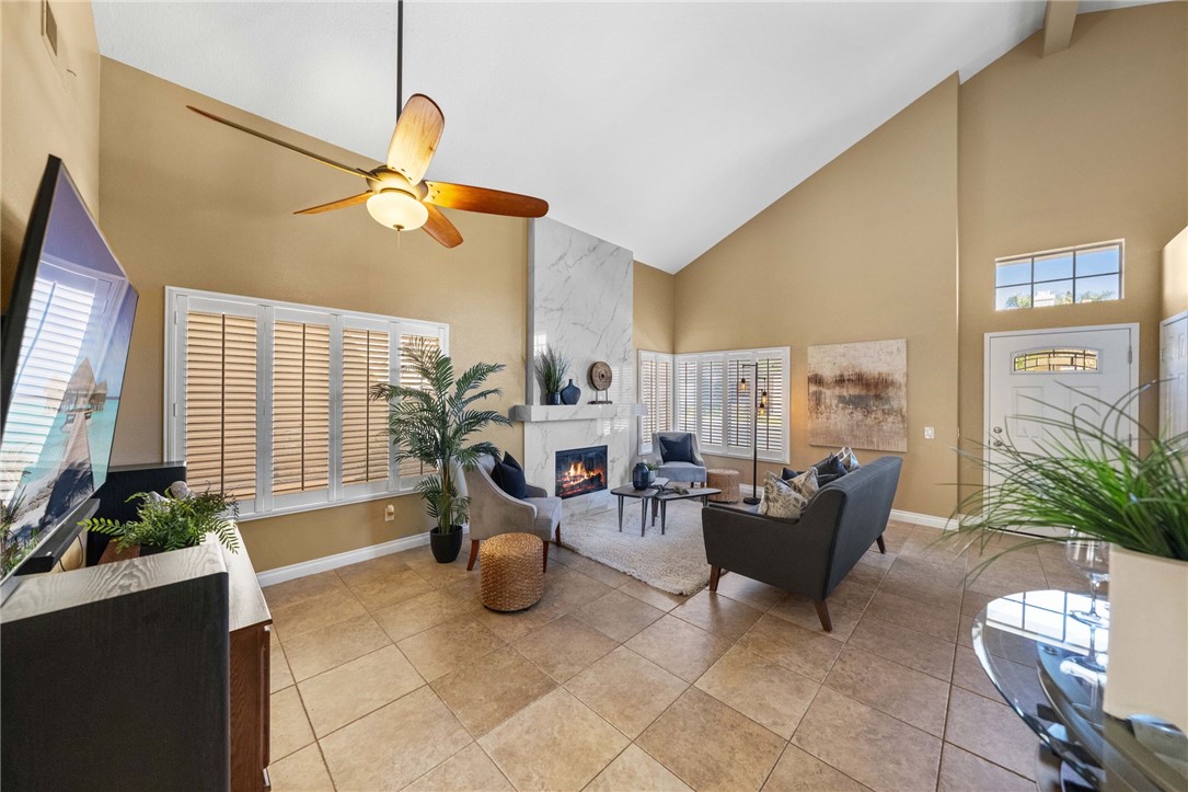 Detail Gallery Image 13 of 41 For 790 Silvestre Ct, Corona,  CA 92879 - 3 Beds | 2/1 Baths