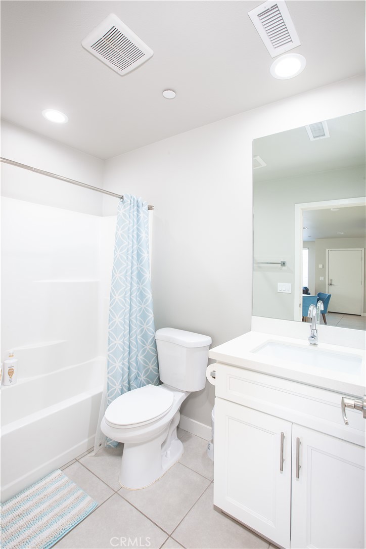 MLS #CV25219301 image #14