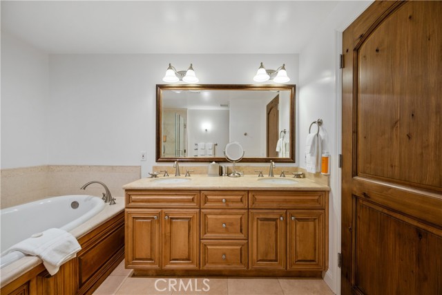Detail Gallery Image 13 of 63 For 2727 Shell Beach Rd, Pismo Beach,  CA 93449 - – Beds | – Baths