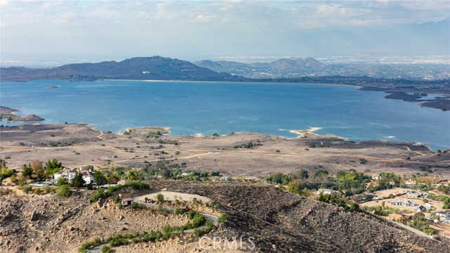 Detail Gallery Image 14 of 21 For 14735 Descanso, Lake Mathews,  CA 92570 - 5 Beds | 3 Baths