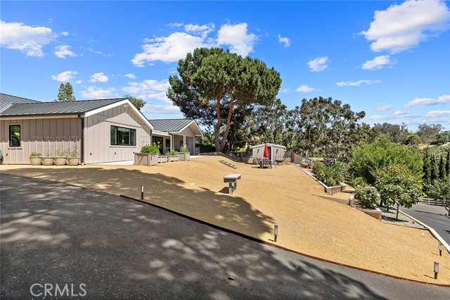Image 28 of 47 For 24852 Buckboard Lane