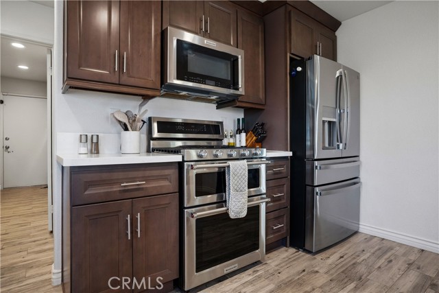 Detail Gallery Image 9 of 51 For 33482 Corte Mangarino, Temecula,  CA 92592 - 5 Beds | 2/1 Baths