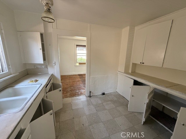 Detail Gallery Image 23 of 32 For 828 E Cypress Ave, Burbank,  CA 91501 - 3 Beds | 2 Baths