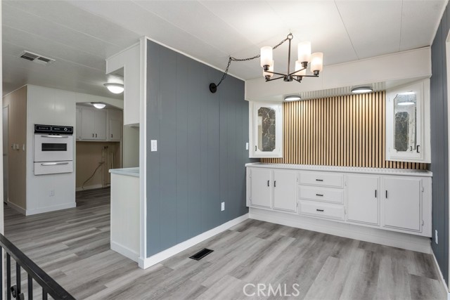 Detail Gallery Image 10 of 29 For 15621 Beach Bld #103,  Westminster,  CA 92683 - 2 Beds | 2 Baths