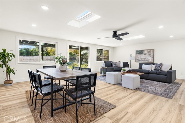 Detail Gallery Image 12 of 27 For 16 El Cerrito Dr, Chico,  CA 95973 - 3 Beds | 2 Baths